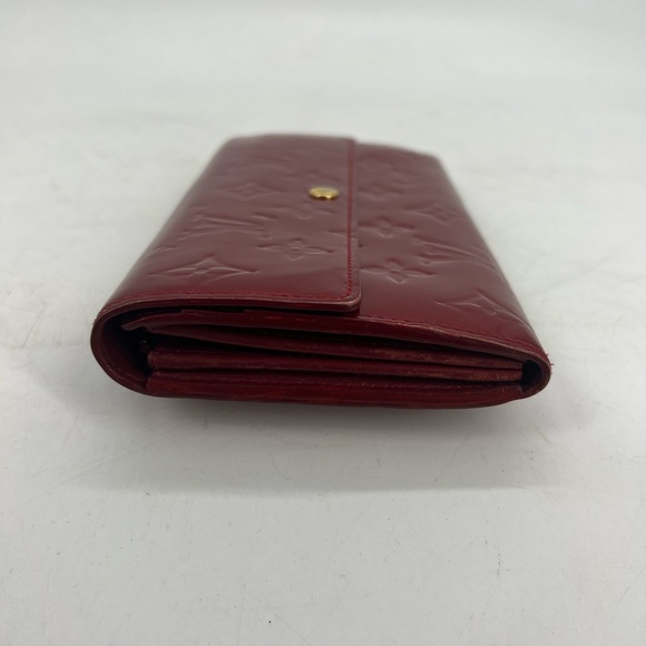 Louis Vuitton Vernis Sarah Wallet - Picture 2 of 11